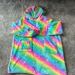 Ovwrsized fleece lounge shirt size 12 (can fit up to adult small)